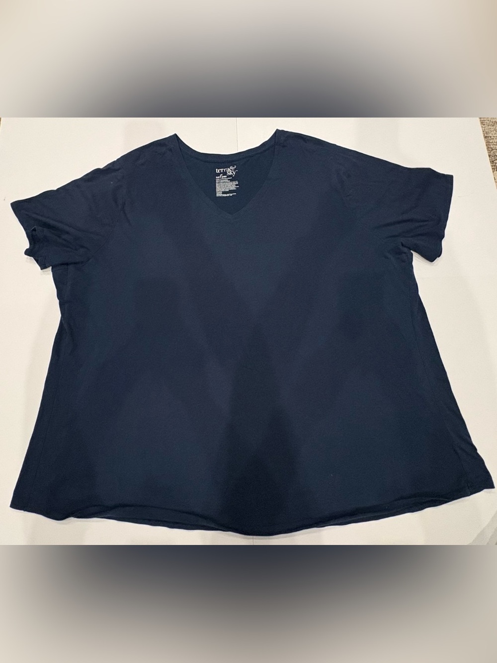 terra & sky V-Neck Shirt - Navy